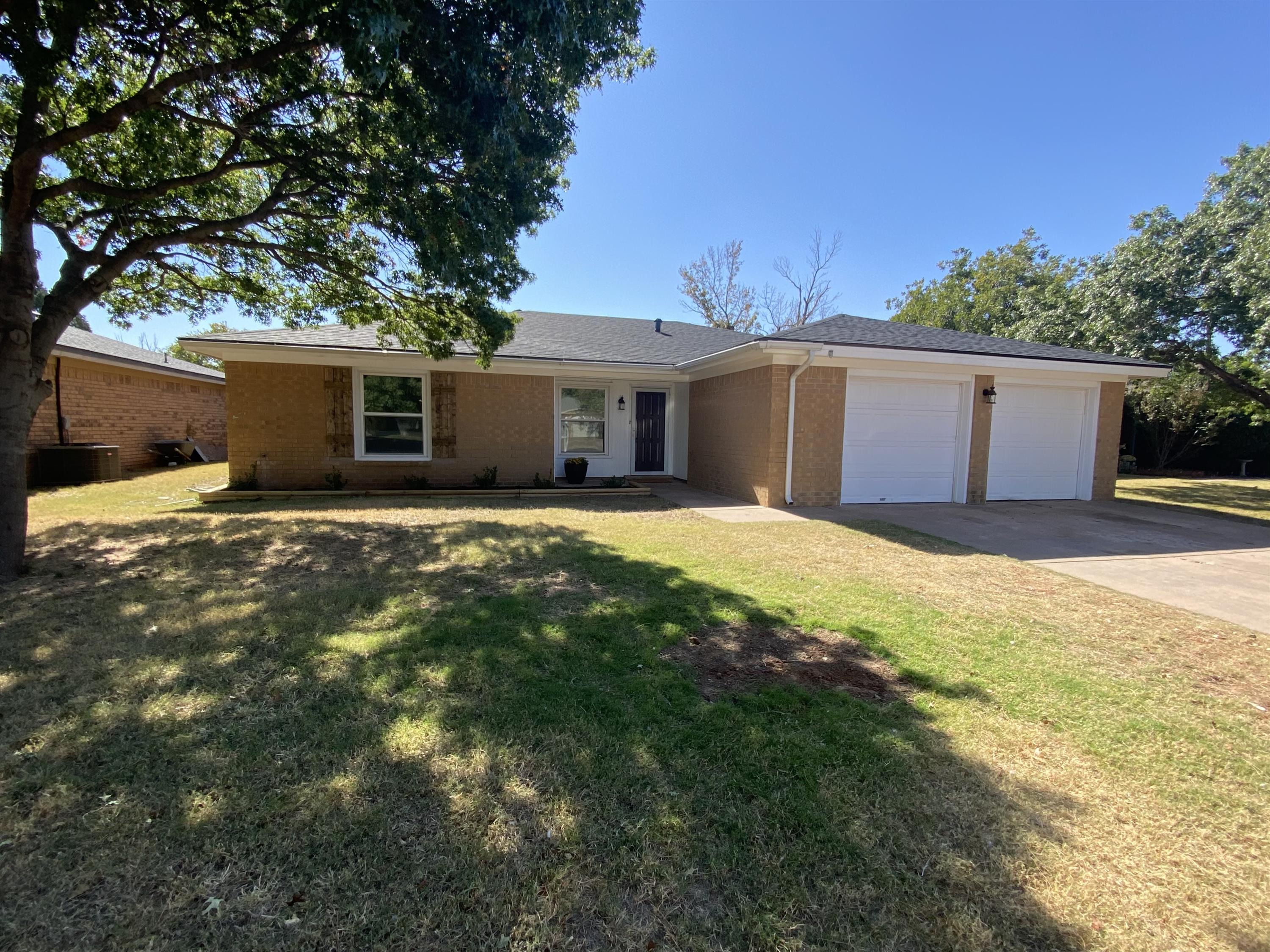5729 89th Street
